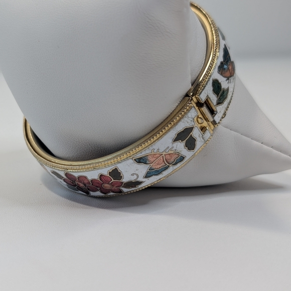 Vintage Cloisonne Hinged Bangle - Picture 3 of 14